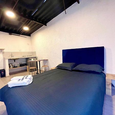 Super Apartamento Central En Casa Colonial Bogotá Exteriör bild