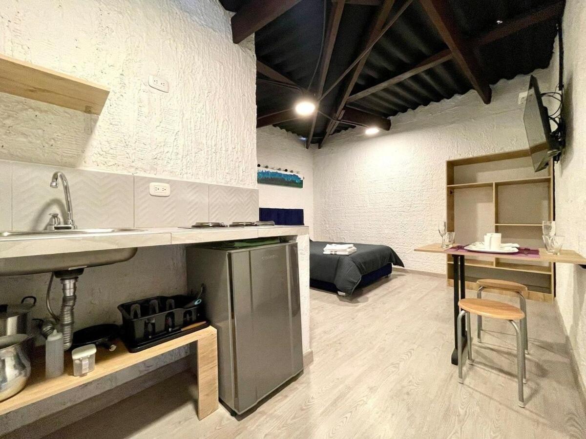 Super Apartamento Central En Casa Colonial Bogotá Exteriör bild